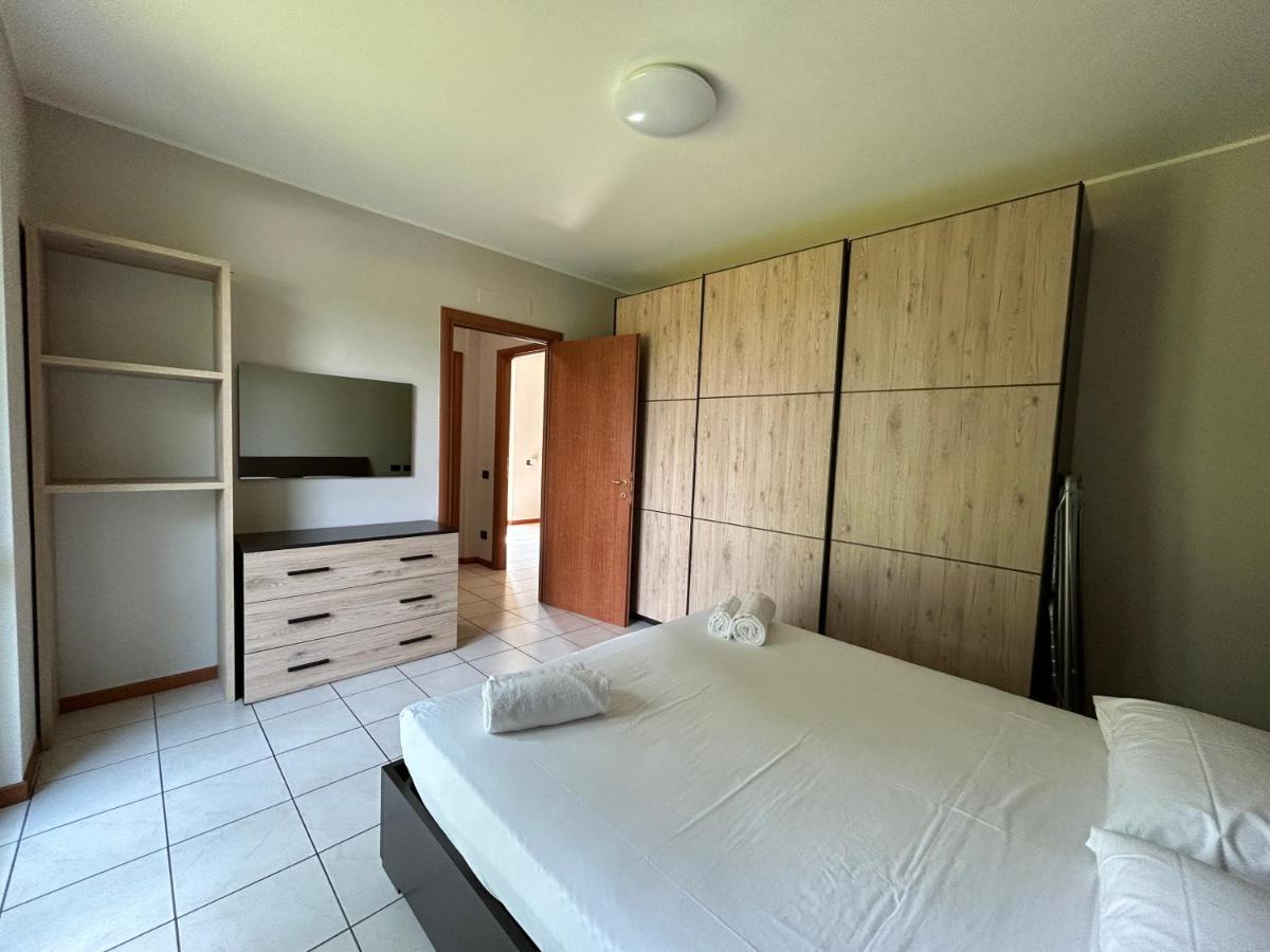 Appartamento Mimosa - Immobili E Soluzioni Rent Brembate Kültér fotó